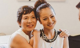 Mẹ chồng của Hoa hậu Jennifer Phạm: Doanh nhân quyền lực vẫn làm một việc bình dị vì con dâu