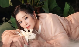 Tuổi 54 của Thanh Thanh Hiền: Nhan sắc trẻ đẹp, lạc quan đón nhận tình yêu cuộc sống