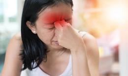 Tự chữa nghẹt mũi mãi không khỏi, người bệnh phát hiện u mặt