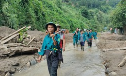 Y&#234;n B&#225;i thiệt hại nặng nề do mưa lũ, người d&#226;n vật lộn khắc phục hậu quả 