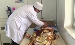 Tr&#225;i tim ấm n&#243;ng xoa dịu nỗi đau của những bệnh nh&#226;n phong
