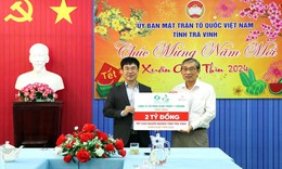 
Dược phẩm TV.PHARM hỗ trợ 2 tỷ đồng tặng qu&#224; Tết cho hộ ngh&#232;o tỉnh Tr&#224; Vinh