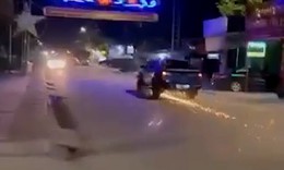 Tài xế ô tô 'thông chốt' đo nồng độ cồn, tông CSGT bị thương