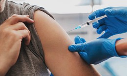 Vaccine vẫn l&#224; l&#225; chắn hiệu quả nhất trước biến thể JN.1 của COVID-19