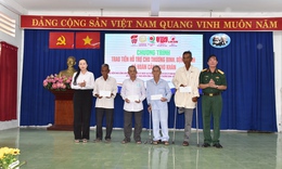 19 thương, bệnh binh đầu ti&#234;n ở TPHCM nhận nguồn lực hỗ trợ mới