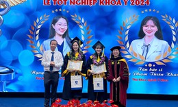 126 sinh vi&#234;n Khoa Y kh&#243;a đầu ti&#234;n của Trường ĐH Nguyễn Tất Th&#224;nh nhận bằng tốt nghiệp