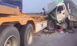 Lại xảy ra tai nạn tr&#234;n cao tốc Cam Lộ - La Sơn