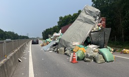 Lại xảy ra tai nạn giao th&#244;ng tr&#234;n cao tốc Cam Lộ - La Sơn