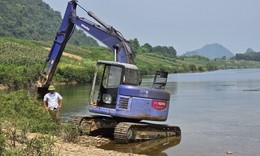 Nghi vấn khai th&#225;c c&#225;t, sỏi tr&#225;i ph&#233;p khiến 2 nữ sinh đuối nước tử vong