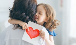 Ý nghĩa và nguồn gốc Ngày của Mẹ không phải ai cũng biết
