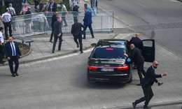 Cập nhật: Thủ tướng Slovakia Robert Fico nhập viện v&#236; tr&#250;ng đạn