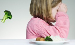 Chế độ ăn cho trẻ tự kỷ cần ch&#250; &#253; g&#236;?