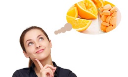 Uống vitamin C c&#243; g&#226;y hại thận?