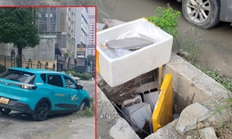 Hà Nội: Thêm xe ô tô bị 'sập bẫy' khi di chuyển qua Dự án D20 Cầu Giấy