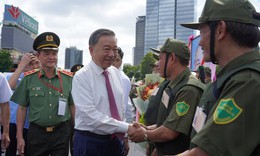 Chủ tịch nước T&#244; L&#226;m: &#39;Lực lượng tham gia bảo vệ ANTT ở cơ sở l&#224; c&#225;nh tay nối d&#224;i của C&#244;ng an Nh&#226;n d&#226;n&#39;