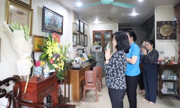 Bộ trưởng Bộ Y tế Đào Hồng Lan thăm, tri ân gia đình Liệt sĩ, bác sĩ Đặng Thùy Trâm