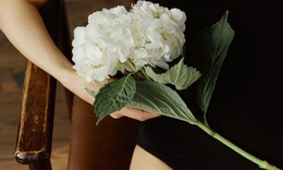 Tẩy lông vùng kín có sao không?