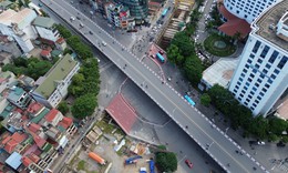 Toàn cảnh khu vực rào chắn ngay trên đoạn ga ngầm tuyến Nhổn - ga Hà Nội