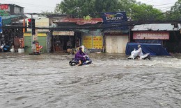 H&#224; Nội c&#243; thể t&#225;i diễn mưa d&#244;ng đ&#250;ng giờ cao điểm s&#225;ng nay (19/9)