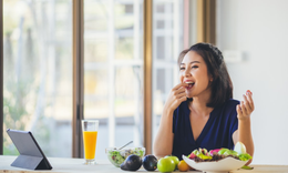 Phụ nữ bận rộn yêu bản thân: Đơn giản mỗi ngày cùng sản phẩm của VNS Group