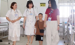 B&#233; 6 tuổi t&#237;m t&#225;i sau khi ăn ph&#244; mai, b&#225;c sĩ ph&#225;t hiện mắc bệnh hiếm gặp