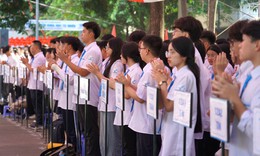 Học sinh và giáo viên trường chuyên nói gì trước ngày học 'Chương trình nâng cao' có hiệu lực?