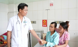 Hồi phục kỳ diệu sau 5 ca phẫu thuật, nạn nhân vụ xe tải lao vào chợ xuất viện