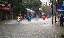 Trung Bộ mưa lớn diện rộng, Bắc Bộ nắng gián đoạn