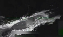 Gi&#226;y ph&#250;t Hải qu&#226;n Mỹ ph&#225; hủy &#39;t&#224;u ngầm chở ma t&#250;y rất lớn&#39; ở Caribe