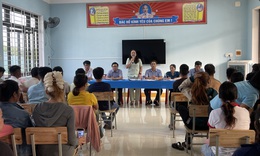 Vụ 40 học sinh nghi ngộ độc thực phẩm: Đề nghị đ&#236;nh chỉ Ph&#243; hiệu trưởng