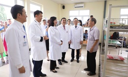 Thi đua yêu nước trong ngành y tế: Động lực phát triển và hoàn thiện hệ thống y tế