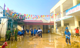 Trường học miền Trung sẵn s&#224;ng học trực tuyến trước b&#227;o số 12