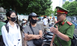 H&#224; Nội k&#233;o d&#224;i kế hoạch xử l&#253; học sinh, phụ huynh vi phạm giao th&#244;ng th&#234;m 5 th&#225;ng