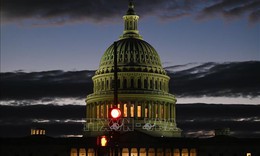 Mỹ: T&#236;nh trạng đ&#243;ng cửa ch&#237;nh phủ chưa c&#243; lối tho&#225;t