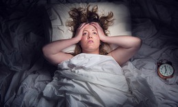 Mất ngủ, khó ngủ bao lâu thì cần đi khám?