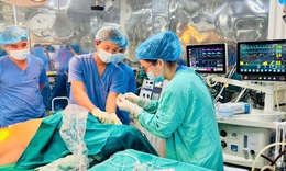 Người đ&#224;n &#244;ng tho&#225;t ung thư gan nhờ một lần tầm so&#225;t