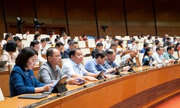 Quốc hội ph&#234; chuẩn miễn nhiệm Bộ trưởng Bộ Nội vụ, Bộ NN&amp;MT, Bộ Ngoại giao