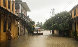 Diễn biến mới nhất về tình hình mưa lũ ở miền Trung