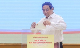 L&#227;nh đạo Ch&#237;nh phủ ủng hộ đồng b&#224;o bị thiệt hại do b&#227;o lũ