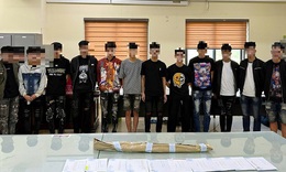 Tạm giữ 12 đối tượng đuổi đ&#225;nh khiến người đi đường tử vong