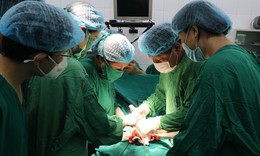 Phụ cấp mổ, tiền trực của hàng trăm nghìn nhân viên y tế sẽ tăng gần gấp 3 lần hiện tại?