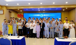 Việt Nam có khoảng 2 triệu người mù, thị lực kém, 1/3 số này không có khả năng điều trị
