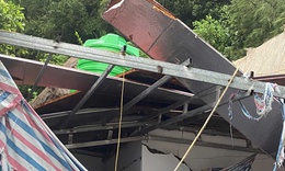 Người d&#226;n sống bất an dưới ch&#226;n n&#250;i Linh Trường