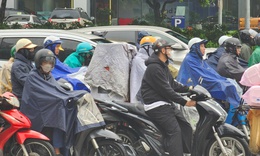 B&#227;o số 14 suy yếu dần, kh&#244;ng kh&#237; lạnh mạnh sắp tr&#224;n về miền Bắc