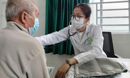 Ngo&#224;i giỏi chuy&#234;n m&#244;n, b&#225;c sĩ thời hiện đại cần th&#234;m điều g&#236;?