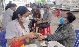 Đ&#244;ng d&#226;n nhất nhưng mức sinh thấp nhất: TPHCM điều chỉnh lại ch&#237;nh s&#225;ch d&#226;n số trong giai đoạn mới