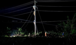 Sau ngập lụt, hơn 1,1 triệu kh&#225;ch h&#224;ng miền Trung - T&#226;y Nguy&#234;n được cấp điện trở lại