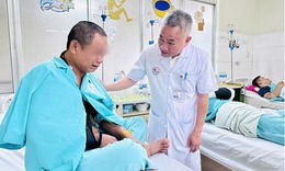 Chi trả kịp thời, đầy đủ c&#225;c chế độ BHXH, BHTN, BHYT cho người d&#226;n v&#249;ng lũ