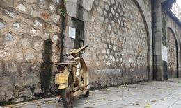 H&#224; Nội: 132 v&#242;m cầu đ&#225; dẫn l&#234;n cầu Long Bi&#234;n sắp được &#39;thay &#225;o mới&#39;