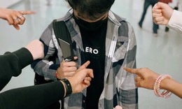 Bạo lực học đường leo thang v&#224; b&#224;i to&#225;n ph&#242;ng ngừa tận gốc